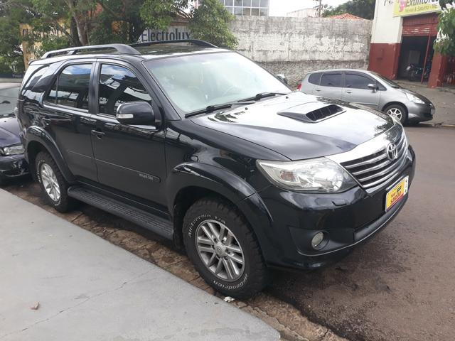 Hilux SW4 4X4 3.0 TB Diesel