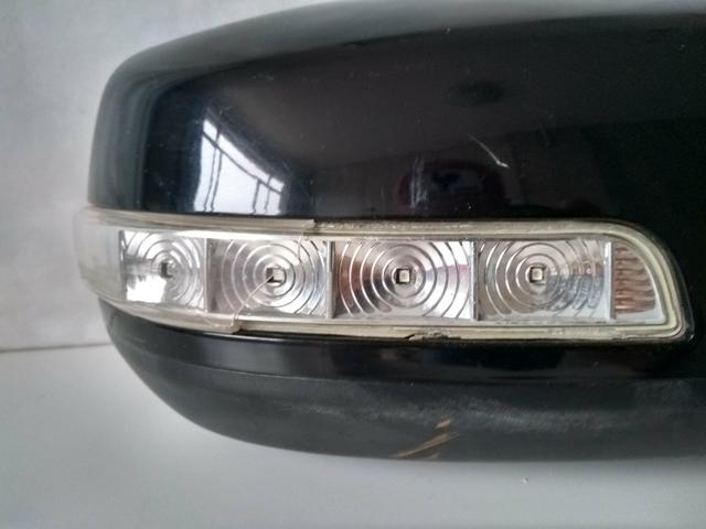 Retrovisor Kia Sorento original lado direito pisca quebrou - Foto 4