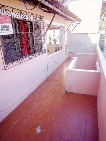 Casa Solta: 4/4 (Sendo 2 Suítes), Garagem, Pertinho da Praia, HC036 - Foto 2