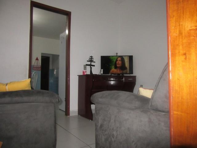 Lote 420m² com duas casas! confira! - Foto 4