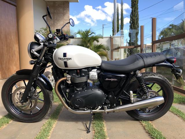 Triumph bonnevile na garantia 2019 aceito troca!