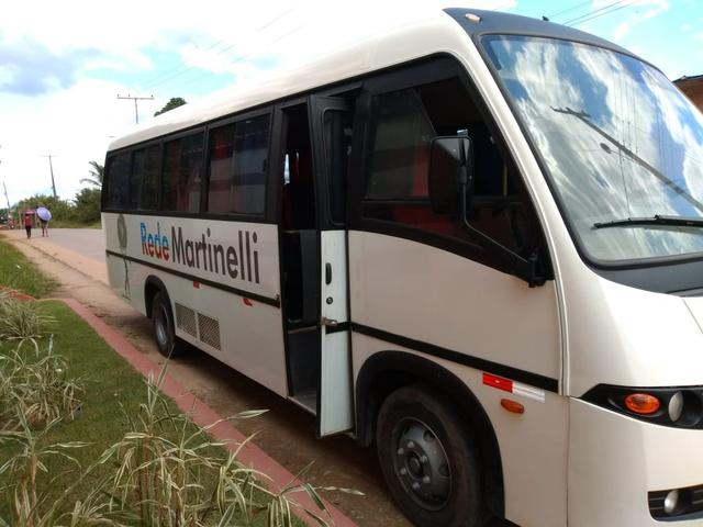 Micro ônibus W8