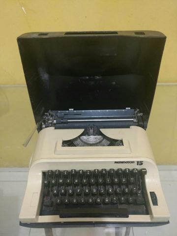 Máquina de escrever - Foto 2