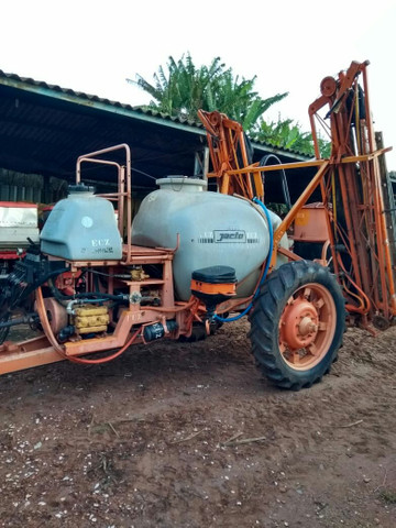 Pulverizador jacto vortek 2000lts