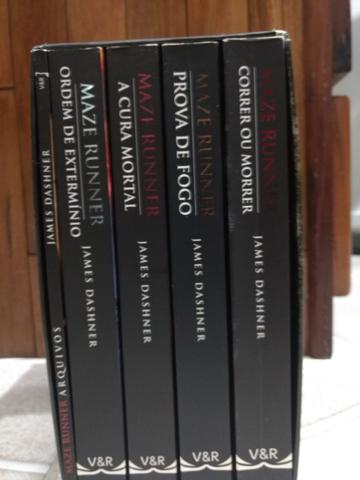Livros - Foto 4