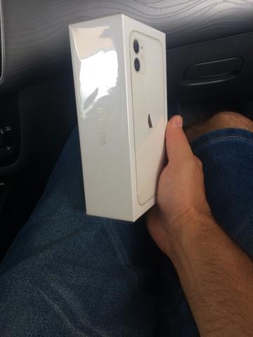 Iphone 11 64gb branco anatel