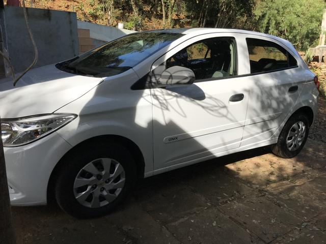 Vendo Onix 1.0 2015 - Foto 5