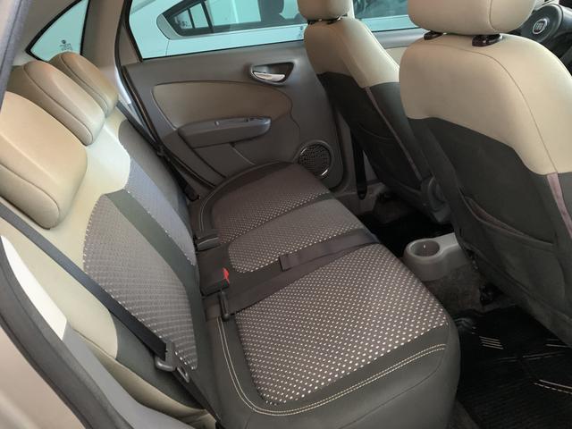 Grand Siena Essence dual 2015 - Foto 4