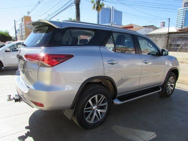 Hilux Sw4 Srx 2.8 4x4 -Prata com 7 Lugares 2018-2018 com Lazaro - Foto 4