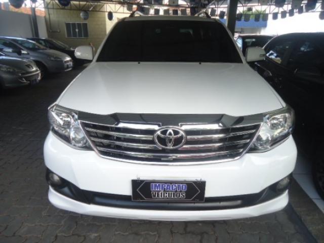 Toyota hilux sw4 2013 2.7 sr 4x2 16v flex 4p automÁtico - Foto 2