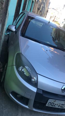 Vendo Renault sandero 2013/2014 - Foto 4