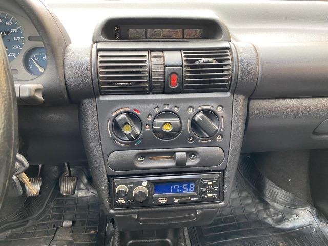 Corsa sedan 1.6 gls completo - Foto 13