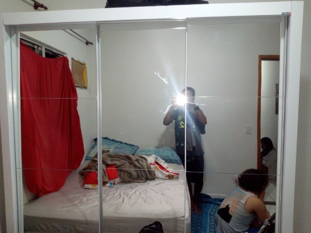 Guarda roupa casal