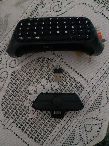 Adaptador e teclado de xbox (retirada em niteroi ou penha)troco por um microondas de 30 lt - Foto 3