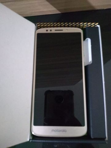 Celular moto g6 play