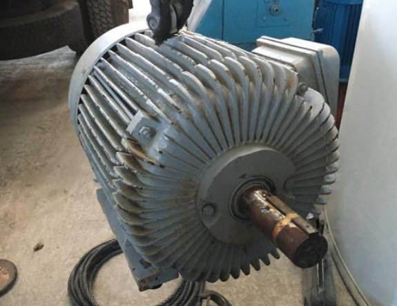 Motor elétrico de duas velocidades 12,5cv/7,5cv - Foto 2