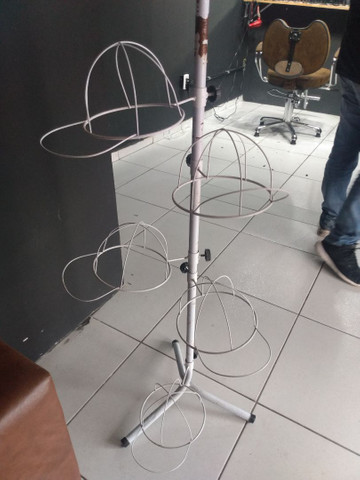 Expositor de Bonés - Foto 2