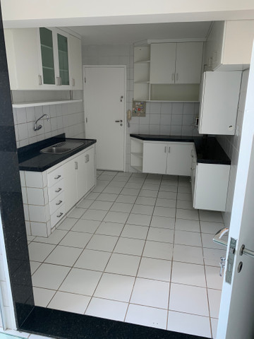 Alugo excelente apt - localização privilegiada - Foto 11