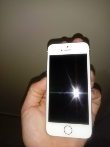IPhone 5s dourado