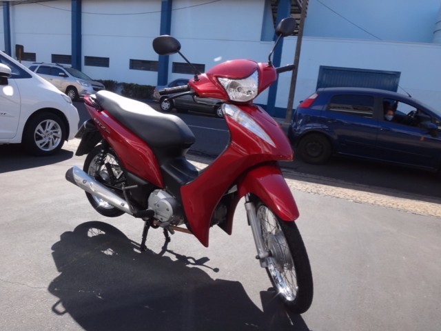 VENDO BIZ 125 2013 LINDONA