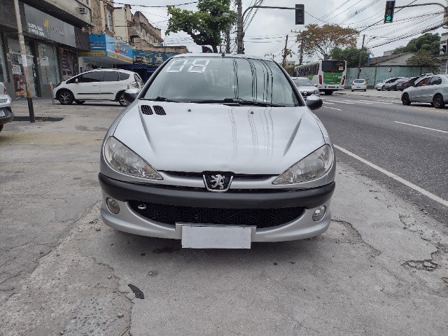 PEUGEOT 206 PRESENCE 1.4 2008