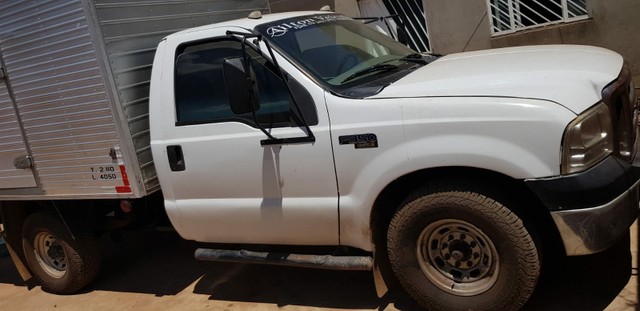 VENDO F350 2003 TODA REVISIZADA