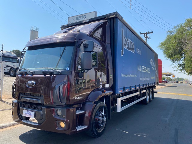 FORD CARGO 2429 6X2