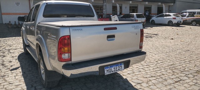 TOYOTA HILUX SRV AUTOMÁTICA CD