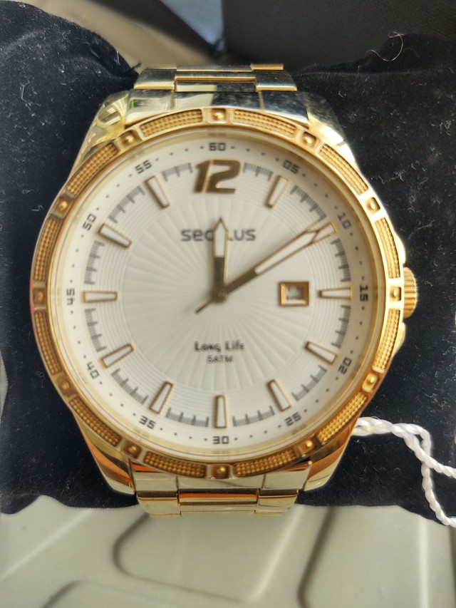 Relógio Seculus Dourado