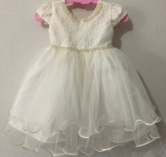 Vestido tamanho 3-6 meses M. Sapato N° 15. Leia a descrição - Artigos  infantis - Aleixo, Manaus 1012151427 | OLX