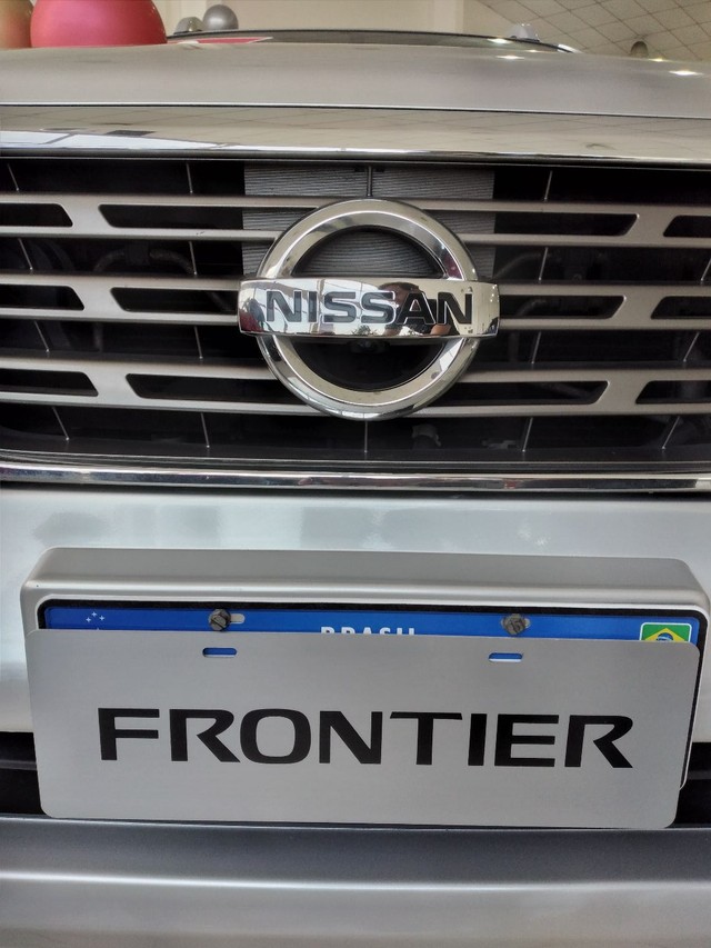Nissan Frontier LE 2.3 4x4 biturbo Diesel 2019 60000Km - Foto 16