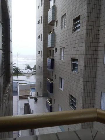 Alugo apto 1 dorm temporada frente mar em Praia Grande diárias a partir  de 100 reais!