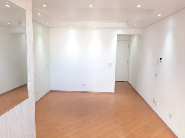 Apartamento para alugar - Baeta Neves - 62 m²