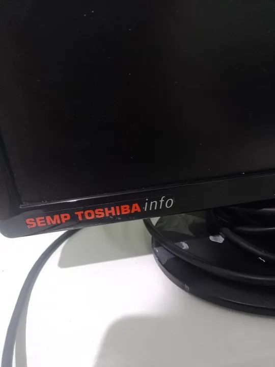 Monitor Semp Toshiba  - Foto 2