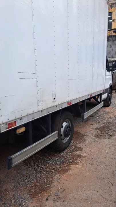 Iveco 35 s 14. Camionete bau.  - Foto 5