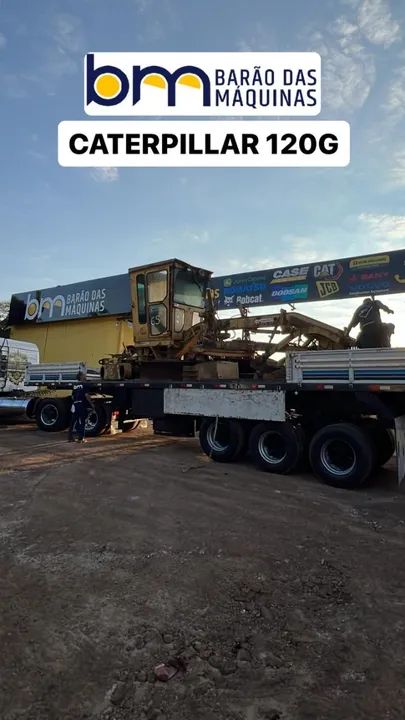Motoniveladora Caterpillar 120G para peças - Foto 3