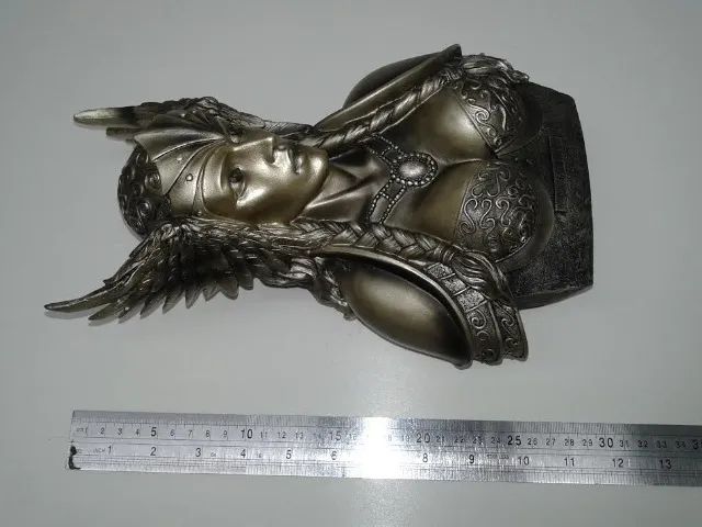 Busto De Poli Resina Valquíria - Foto 4