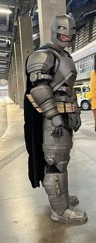Traje batman vs superman completo cosplay