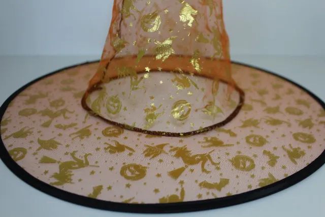 Chapéu Bruxa - Estampa Laranja com Dourado - Foto 2