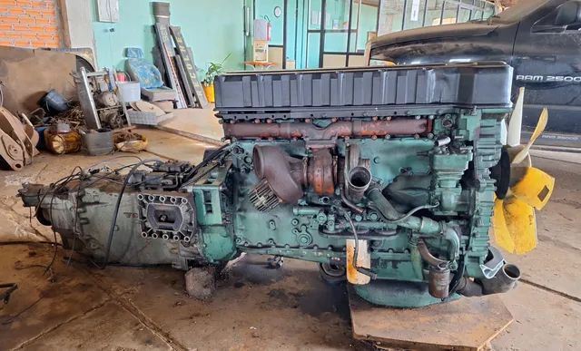 Motor com a caixa VOLVO FH 380 - Foto 2