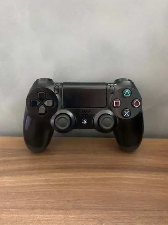 Controles de videogame ps4