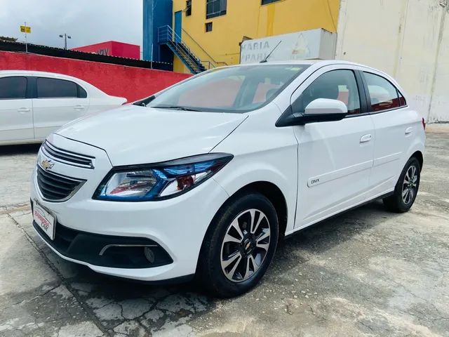 CHEVROLET ONIX flex 2015 Usados e Novos