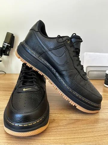 Air force one black best sale and gum