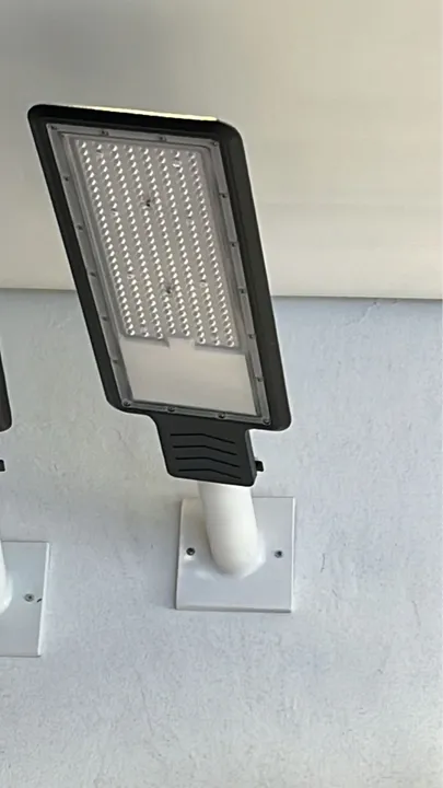 Luminária Pública 300w na promoção