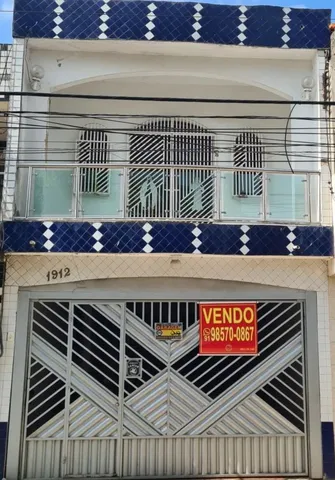 Vendo Casa de 4 quartos na Pedreira