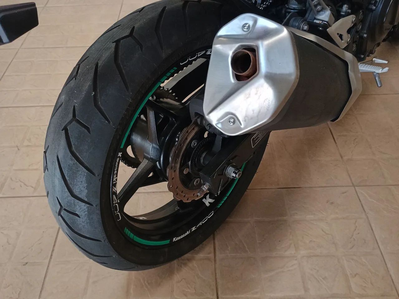 KAWASAKI Z400 2020 - Foto 5