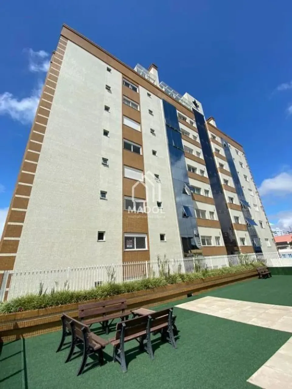 Apartamento à Venda em Centro, Ponta Grossa - PR