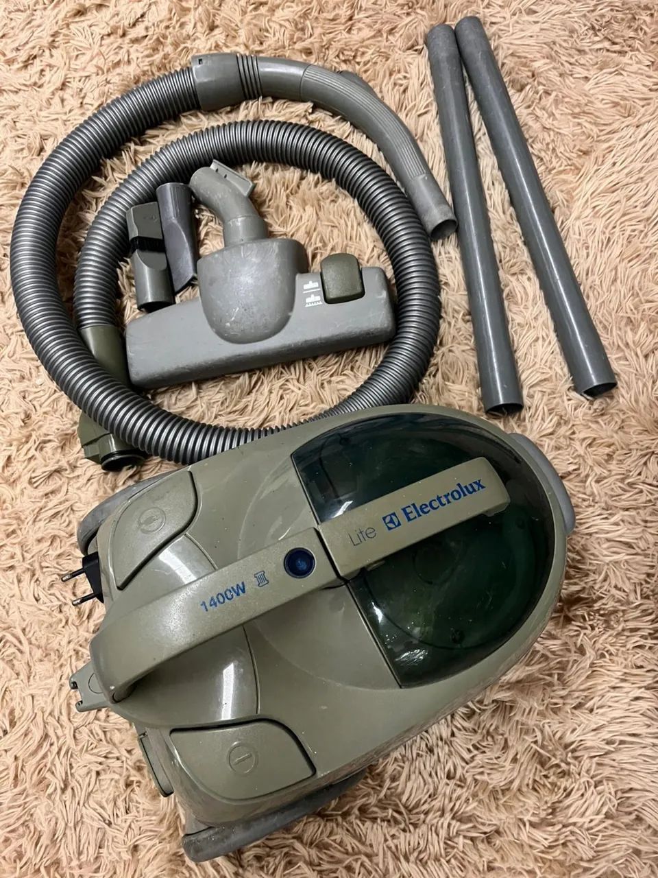 Apirador de pó Electrolux Lite 1400w