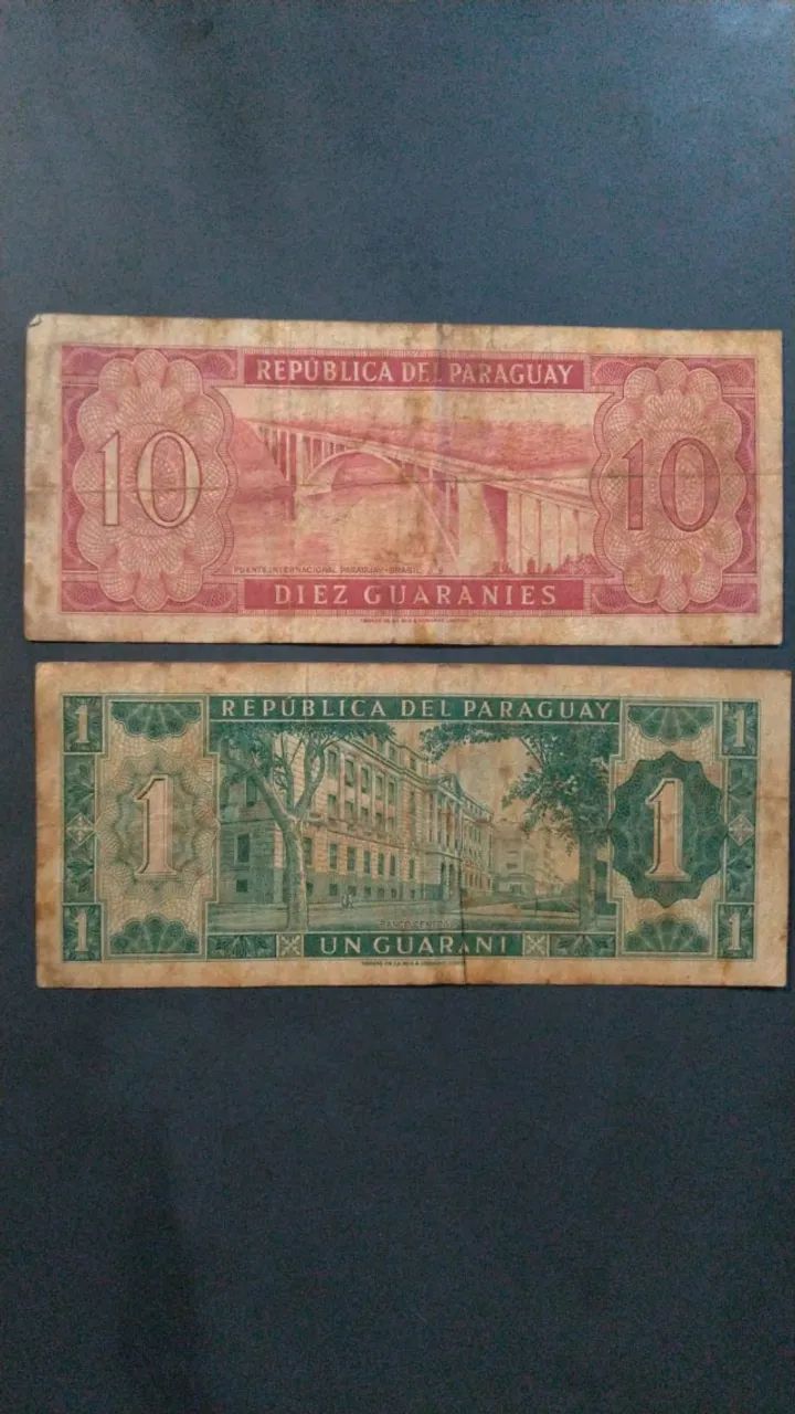 2 Notas Antigas Paraguai, 1 e 10 Guaranis. - Foto 2