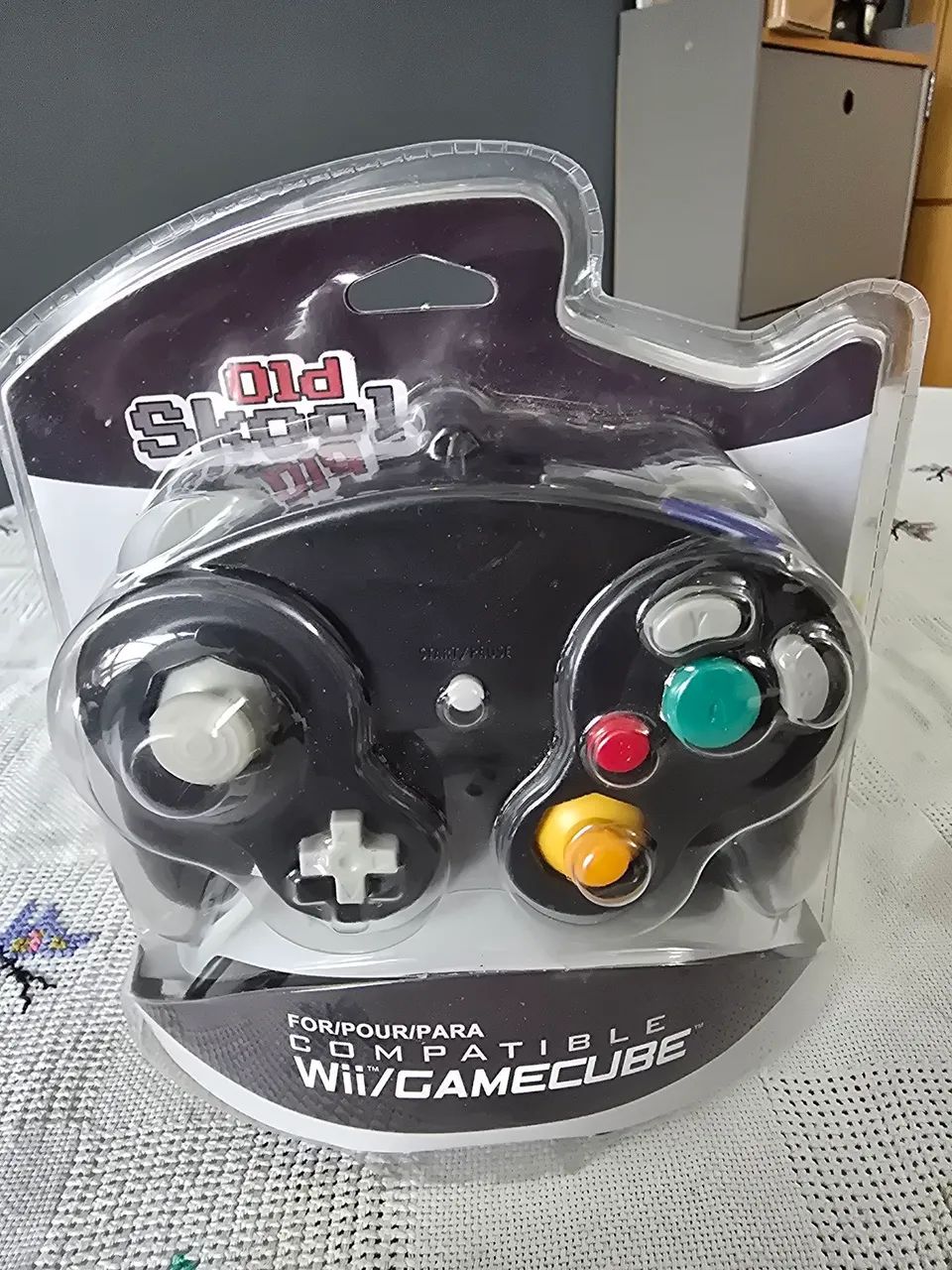 Old Skool GameCube/Wii Compatible Controller